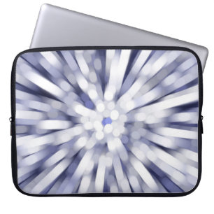 abstracte violette achtergrond. fractale explosie  laptop sleeve