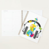 Abstracte viool met hoofdtelefoon en muziekkunst planner (Display)