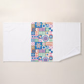 Abstraite carte florale. Motif folklorique incompa (Serviette de bain)