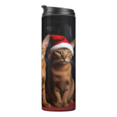 Abyssinien bij de open haard Kerstmis Thermosbeker (Geroteerd rechts)