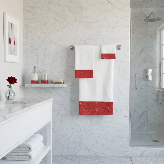 Accent de paillettes rouges
