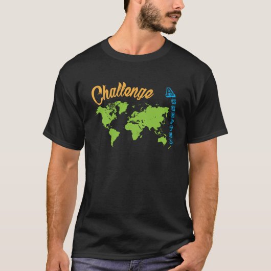 Accept a Travelling Challenge with a World Map T-shirt (Voorkant)