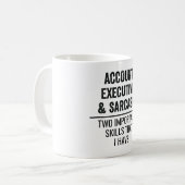 Account Executive en Sarcasm twee belangrijke vaar Koffiemok (Voorkant links)