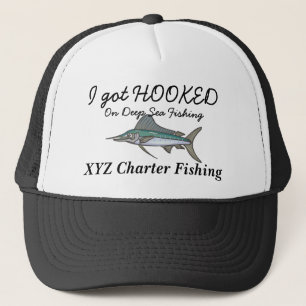 accroché sur le casquette de pêche