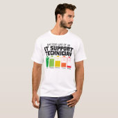 Accuduur van een IT-supporttechnicus T-shirt (Voorkant volledig)