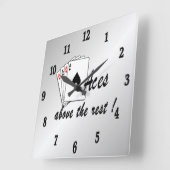 Aces boven de Rest Silver Vierkante Klok (Hoek)