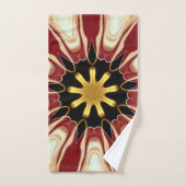 Achempong: Starburst | Deep Crimson & Gold Luxury Bad Handdoek (Handdoek)