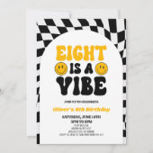 Acht is een vibe retro eerste 8e verjaardag feest kaart (Voorkant)