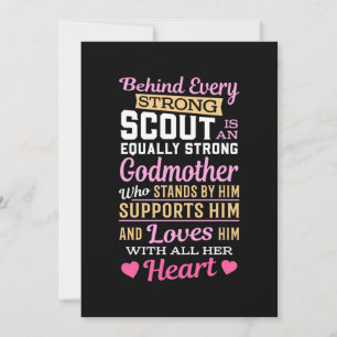 Achter Scout Staat Een Sterke Peetmoeder Kaart