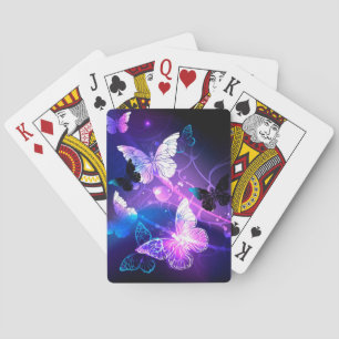 Achtergrond met nachtvliegen pokerkaarten