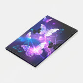 Achtergrond met nachtvliegen post-it® notes (Schuin)