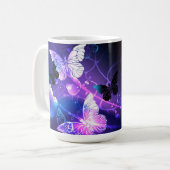 Achtergrond met nachtvlinders koffiemok (Voorkant links)