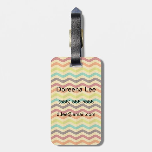 Achtergrond met strepen in retro 4 bagagelabel (Achterkant verticaal)