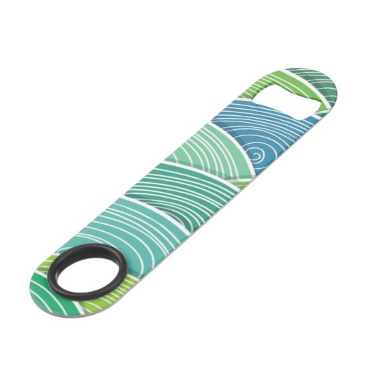 Achtergrond van gekrulde abstracte groene golven speed flessenopener (Achterkant Gekanteld)