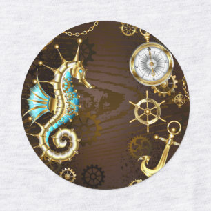 Achtergrond van hout met mechanische zeepaardjes labels