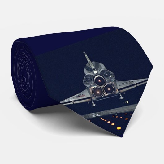 achterste stropdas (Opgerold)