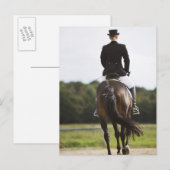 achterste uitzicht van de vrouw-dresserijmachine briefkaart (Voorkant / Achterkant)