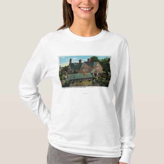 Achterste Uitzicht van het Huis van Zeven Gables T-shirt (Voorkant)