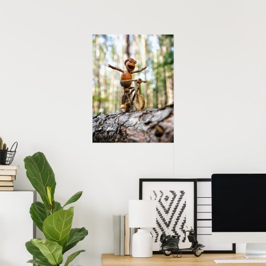 Acorn elf fietst zonder poster te houden (Thuiskantoor)