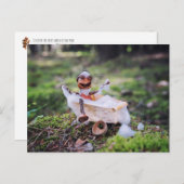 Acorn elf met een bad in het bos briefkaart (Voorkant / Achterkant)