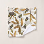 Acornes et feuilles de chêne sur blanc (Gant de toilette)