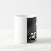 Acrobate et tasse de clowns (Centre)