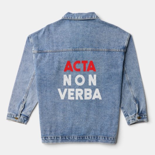 acta non verba beroemde Latijnse term Roman Red en Denim Jacket (Achterkant)