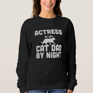 Actrress tegen dag kat papa bij nacht trui