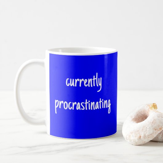 Actuellement Procrastinant Blue Funny Mug (Avec donut)