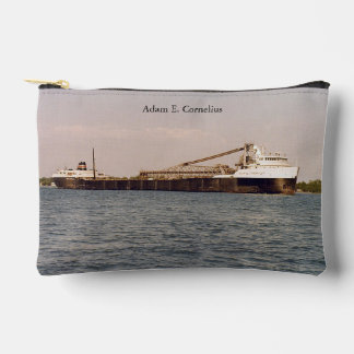 Adam E. Cornelius reistas Etui