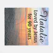 ADEMBENEMENDE ZONSOPGANG 90E VERJAARDAG AANGEPASTE FLEECE DEKEN (Voorkant (Horizontaal))