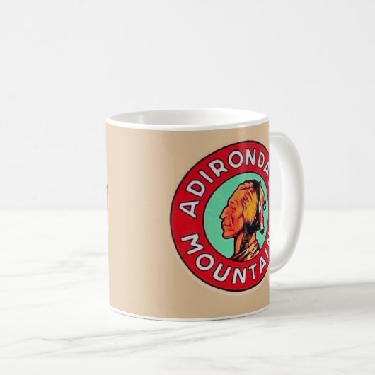 Adirondack Mountains Mug (Devant droit)