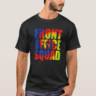Administratief assistent verkleurde kleurstofstraa t-shirt