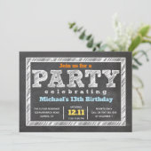 Ado Boy Invitation Anniversaire Chalkboard Multico (Debout devant)
