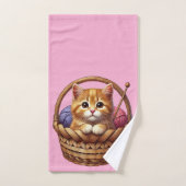 adorable chaton orange en panier avec fils (Serviette à main)