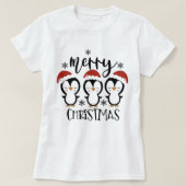 Adorable Merry Christmas Penguins, Perfect Gift! T-shirt (Design voorkant)