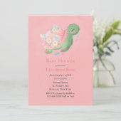 Adorable Petite Tortue Rose Baby shower Invitation (Debout devant)