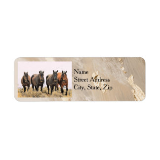 Adresetiketten van wilde paarden etiket