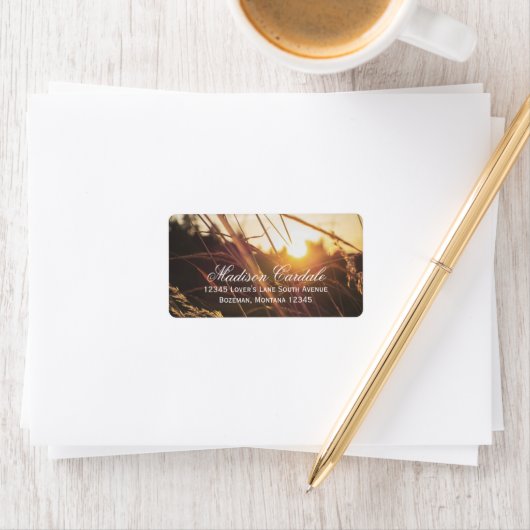 Adresetiketten voor herfstbruiloft op op het vast etiket (Insitu)