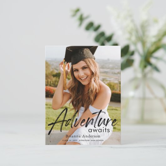 Adventure Attend la Faire-part d'obtention d'un di (Debout devant)