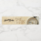 Adventure Await Water Bottle Étiquette (Étiquettes simples)