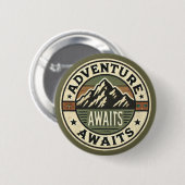 Adventure Awaits - Button in de buitenlucht (Voorkant /achterkant)