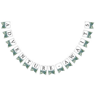 Adventure Awaits rustige bergen Vlaggetjes