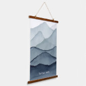 Adventure Awaits Watercolor Mountain Hangend Wandkleed (Gebogen)