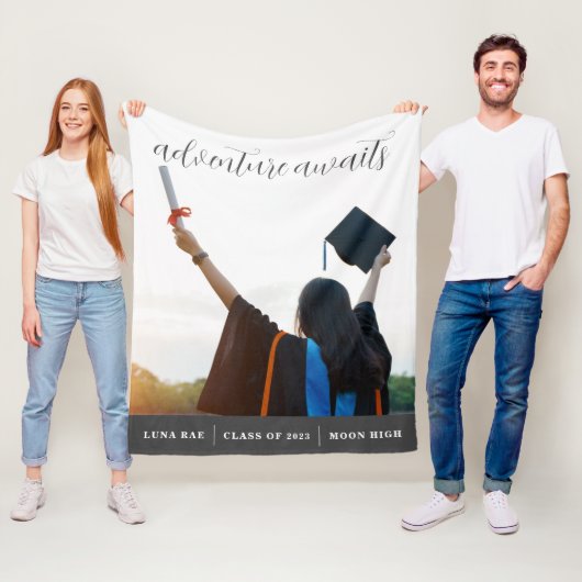 Adventure wacht op Fleece Blanket Afstuderen Deken (In situ)