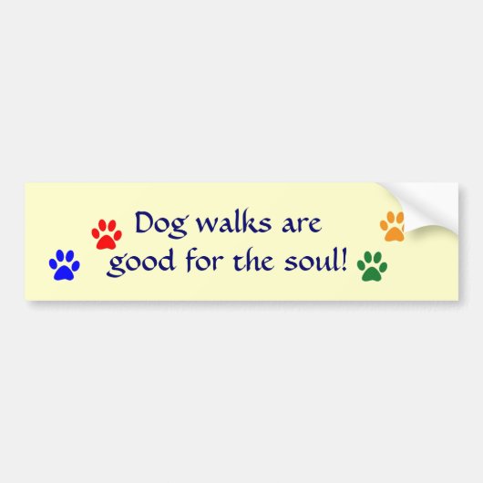 AE- Hond loopt met poten bumpersticker (Voorkant)
