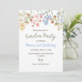 Aesthetic Garden Party Floral Birthday Invitation (Debout devant)