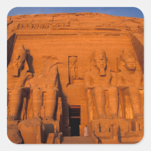 AF, Egypte, Abu Simbel. Gevel bij zonsondergang, G Vierkante Sticker