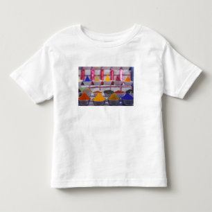 AF, Egypte, Aswan, Kleurrijke specerijen op de mar Kinder Shirts