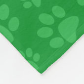 Afdruk groene hondenpootjes fleece deken (Hoek)